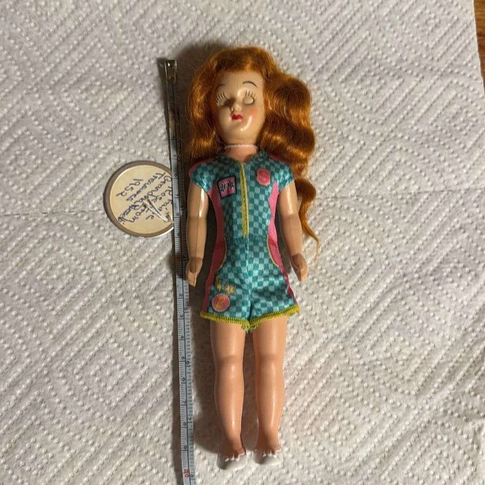 Vintage Doll 1952 - Picture 2 of 6